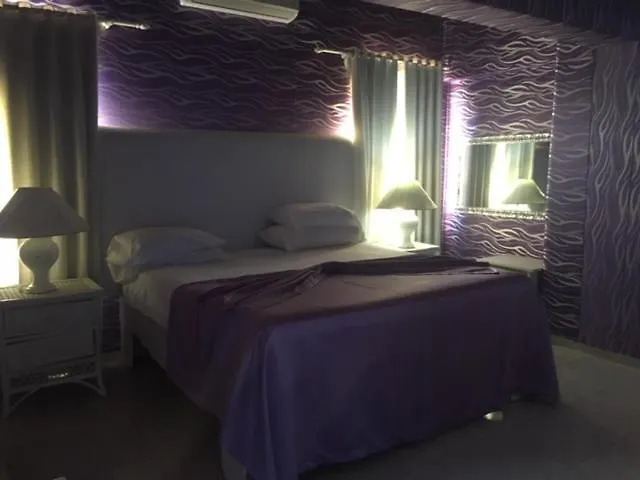 Hotel Maracas Punta Cana 2*,